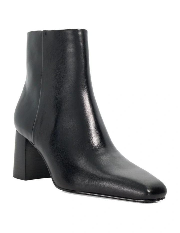 Panamas Ankle Boots in Black image 2