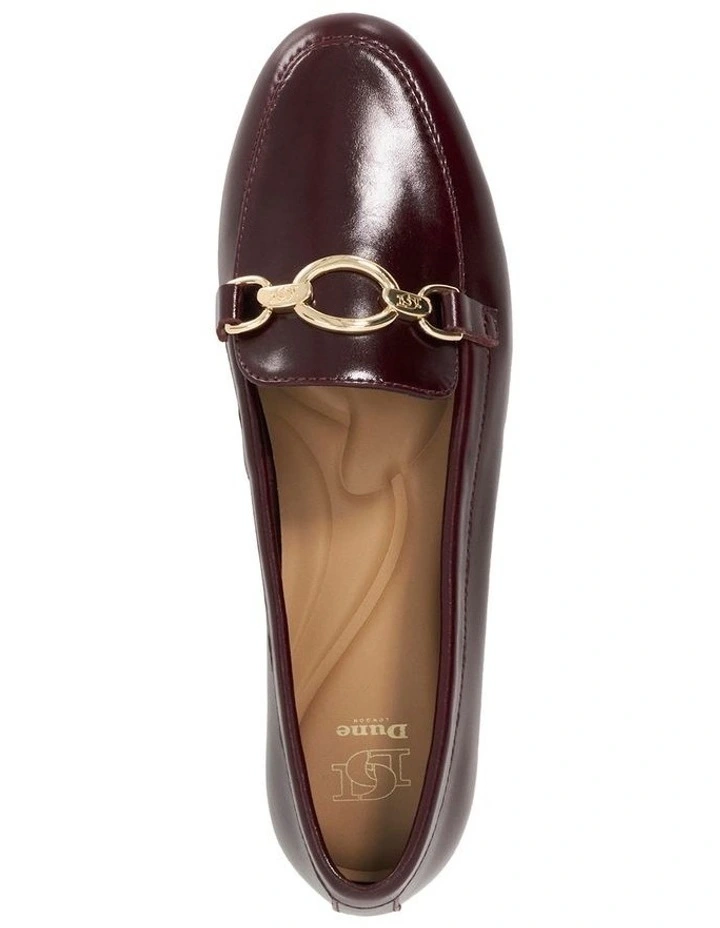 Gladia Loafer in Burgundy image 3