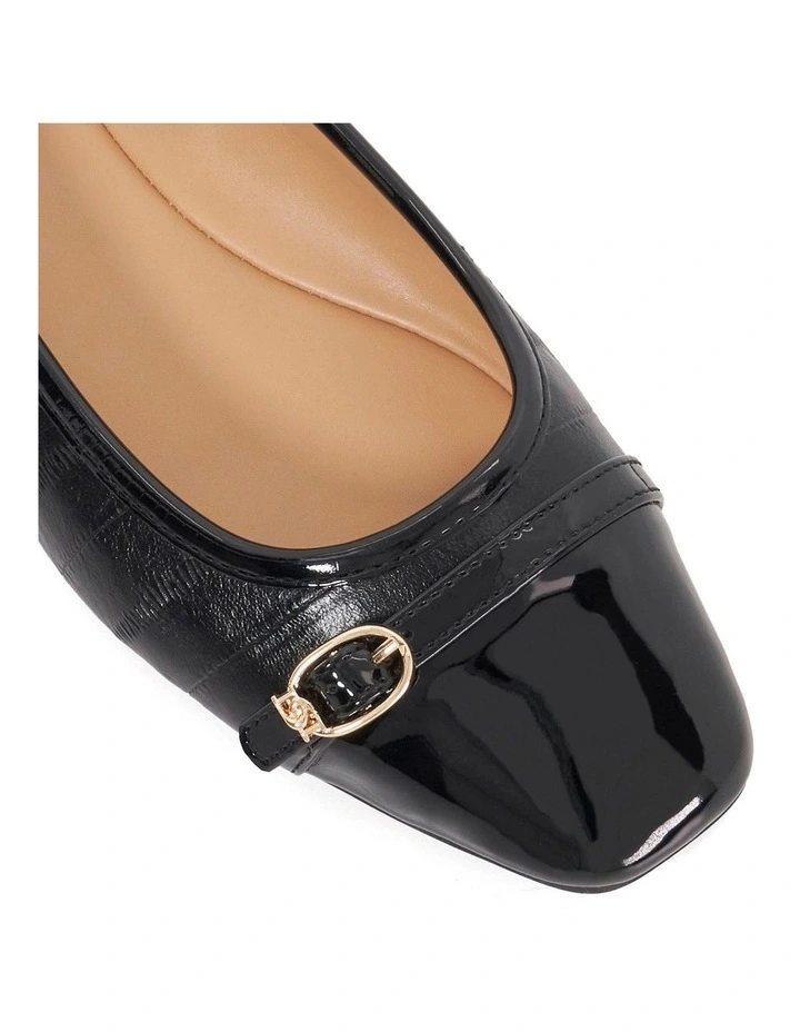 Habitats Ballet Flat in Black image 5