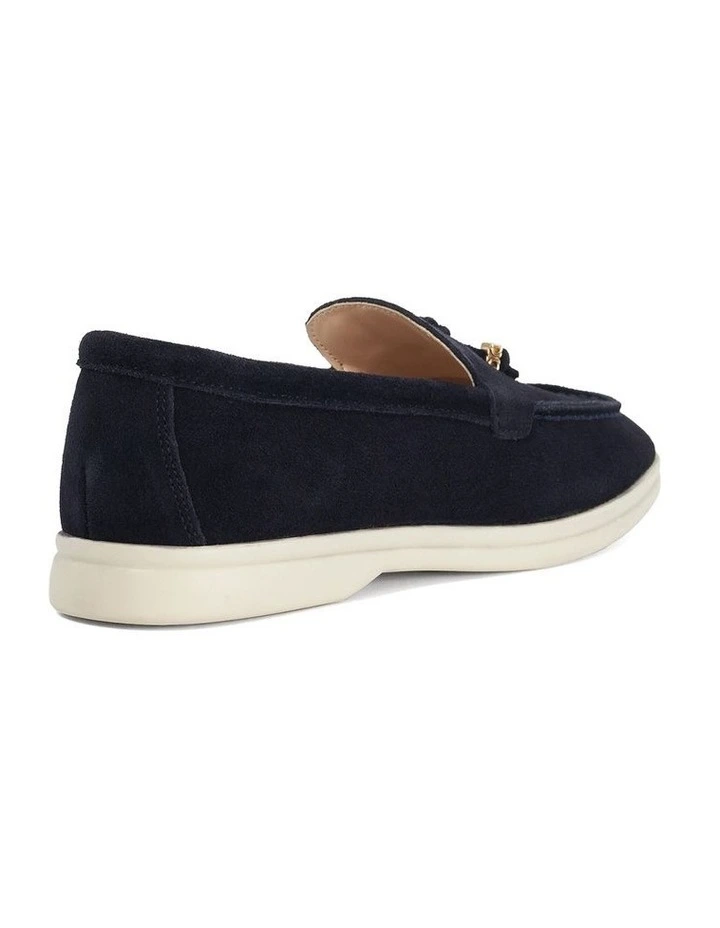 Gasil Loafer In Navy image 4
