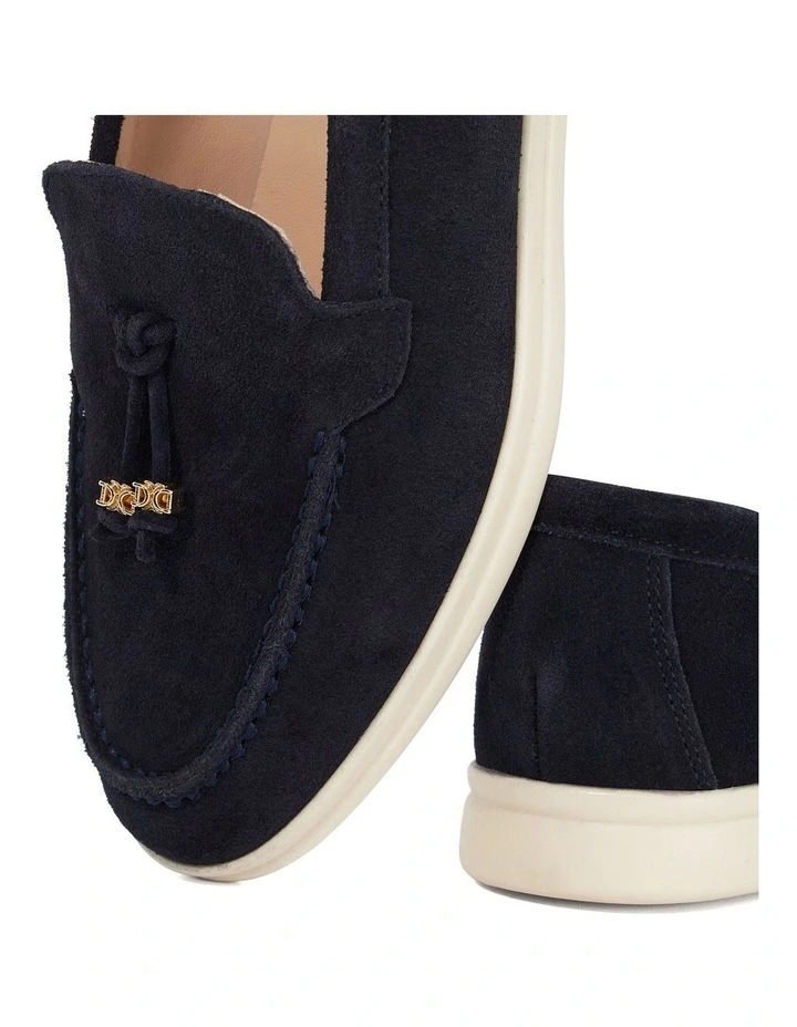Gasil Loafer In Navy image 5