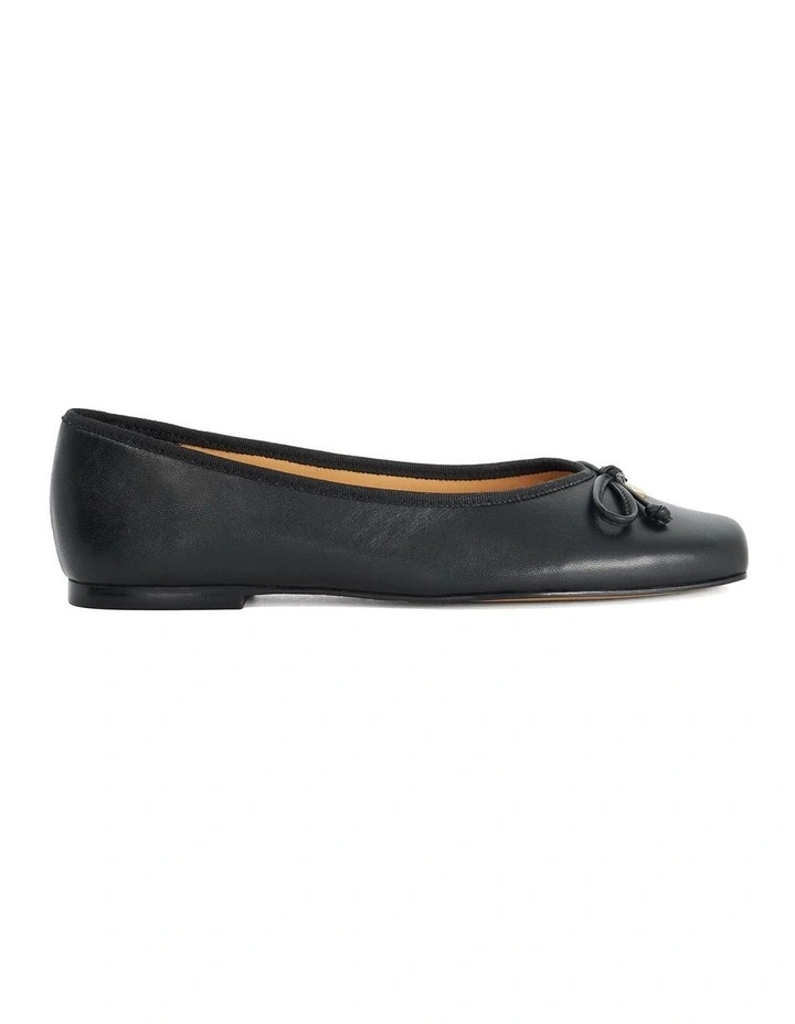 Harllowe Ballet Flat In Black image 1