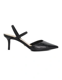 Classical Pump In Black