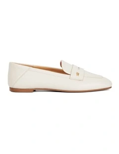 Glances Loafer In White