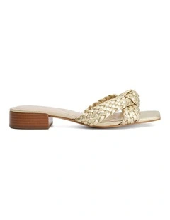 Lacees Sandal In Gold