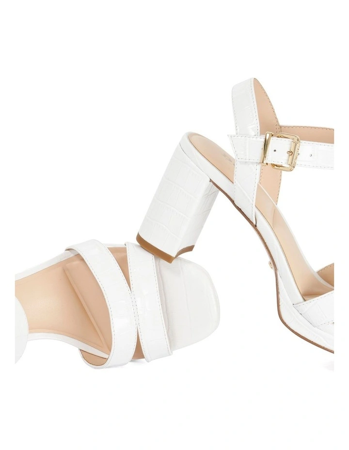 Manifesting Heel In White image 5