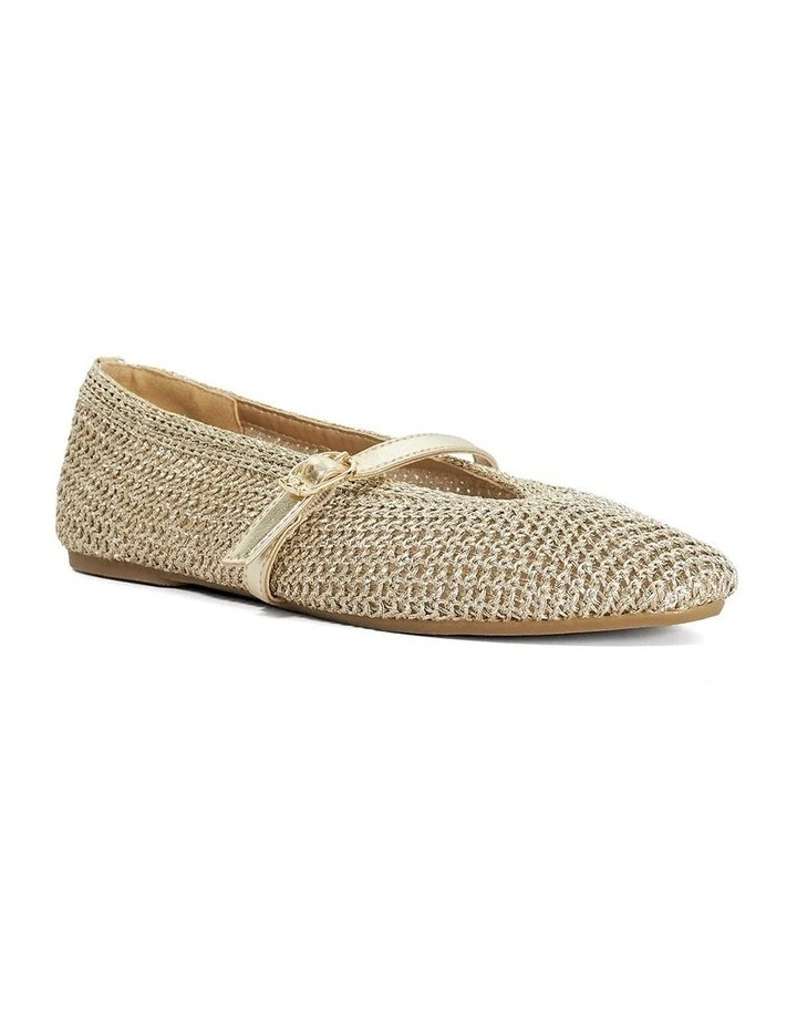 Halmada Flat In Gold image 2