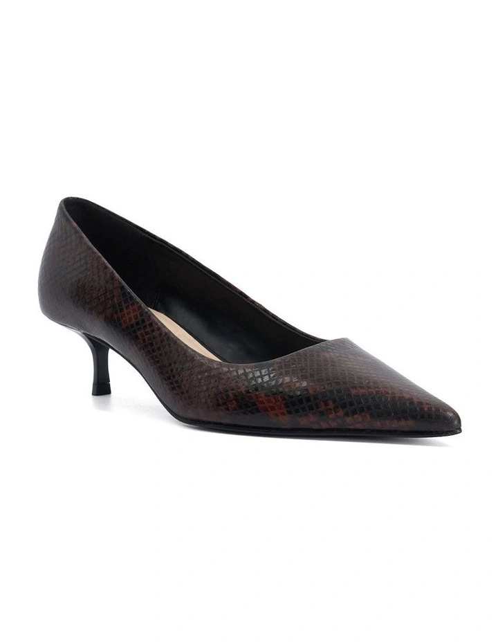 Amira Pump In Brown image 3