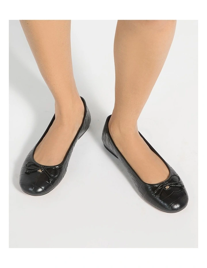 Helenne Ballet Flat in Black image 2