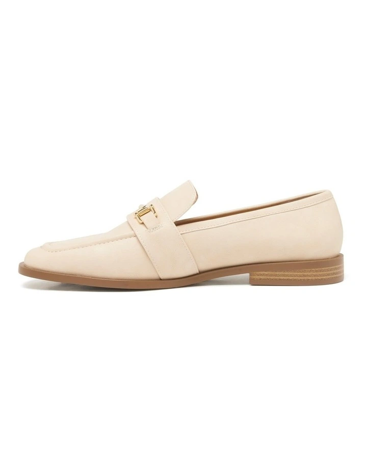 Ophelia Loafers in Natural image 3