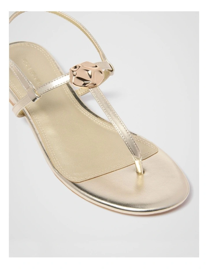 Fiona Hammered Trim Flat Sandals in Gold image 2