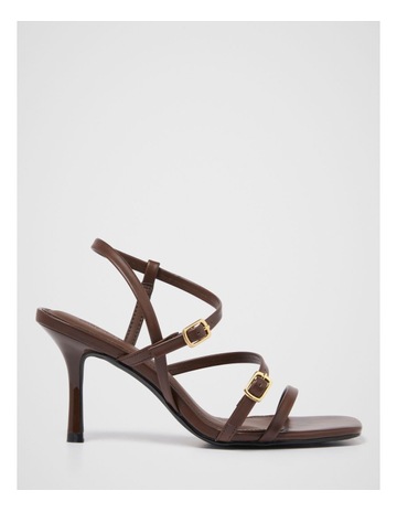 CHOCOLATE BROWN colour