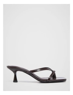 Tammy Toe Thong Heeled Sandals in Chocolate