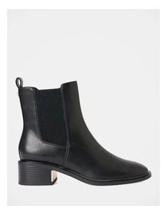 Imogen Chelsea Boots in Black