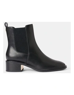 Imogen Chelsea Boots in Black