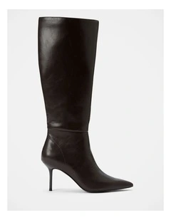 Nicolette High Heeled Pointy Toe Boots in Chocolate