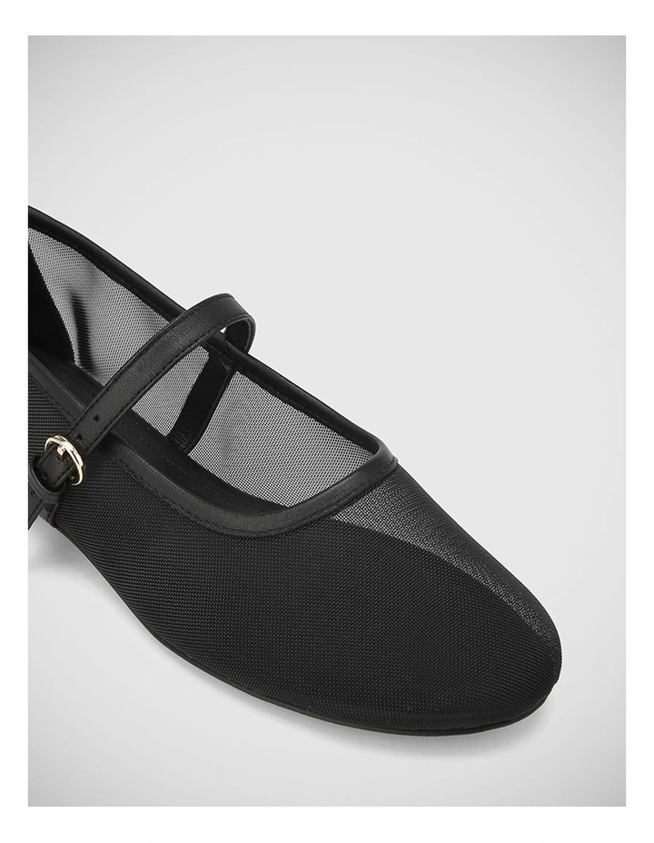 Alora Mesh Textile Flat in Black image 3
