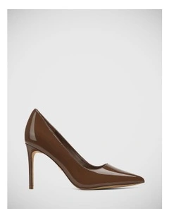 Sky Leather Pump in Rich Brown