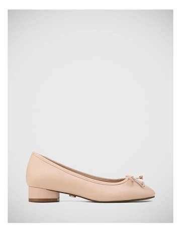 Belle Leather Flat Pump in Ballet Pink