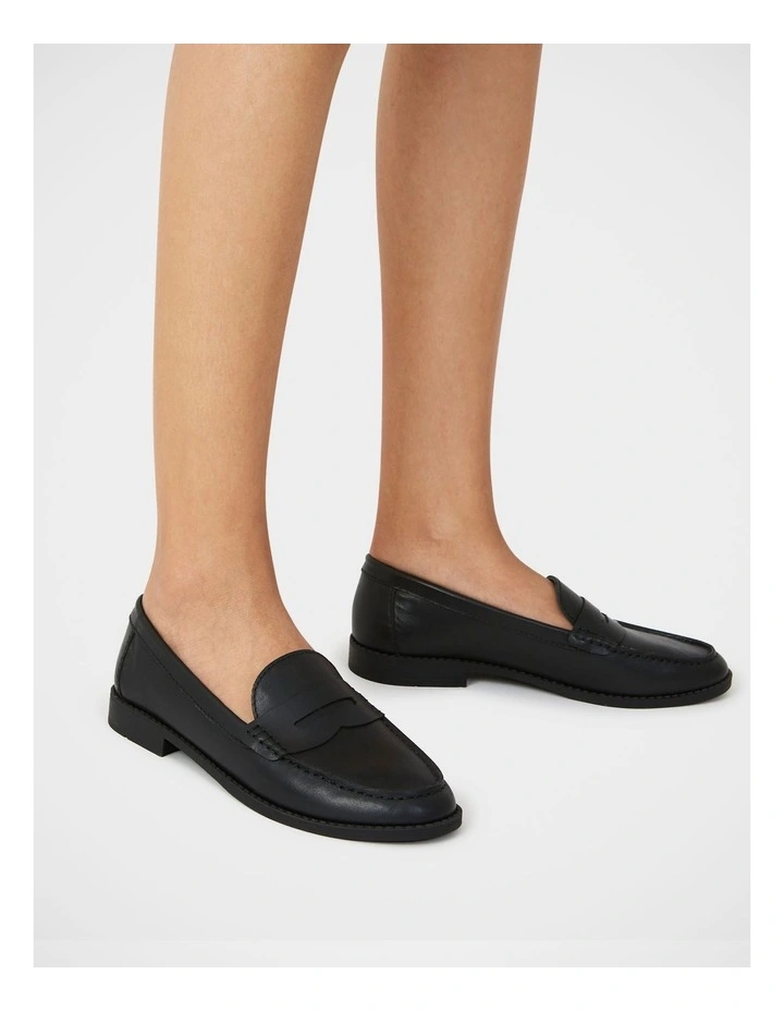 Burke Leather Loafer in Black image 7