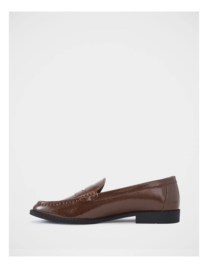 Burke Shiny Leather Loafer In Syrup image 6
