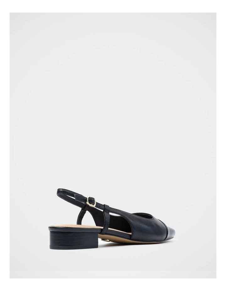 Dame Leather Slingback Flat Shoes in Black image 4
