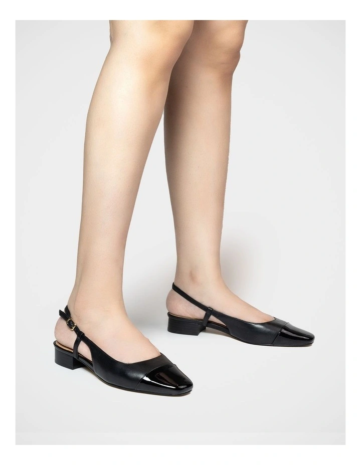 Dame Leather Slingback Flat Shoes in Black image 7