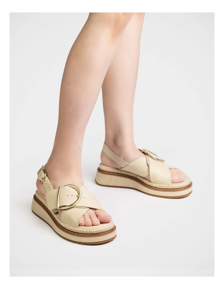 Deia Pebble Leather Flatform in Ivory image 7