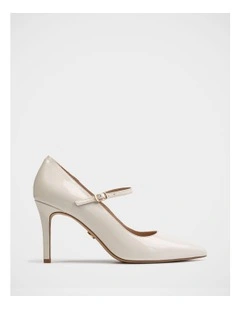 Ryver Leather Pump in Off White