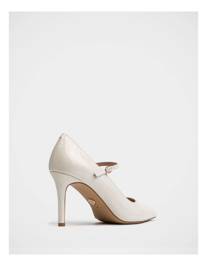 Ryver Leather Pump in Off White image 4