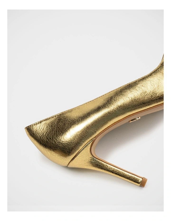 Ravyn Metallic Leather Pump Shoe in Gold image 3