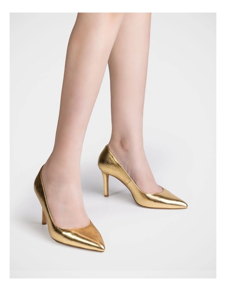 Ravyn Metallic Leather Pump Shoe in Gold image 7