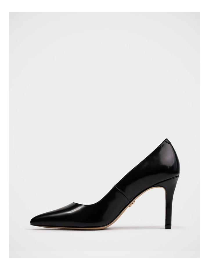 Ravyn Shiny Leather Pump in Black image 6