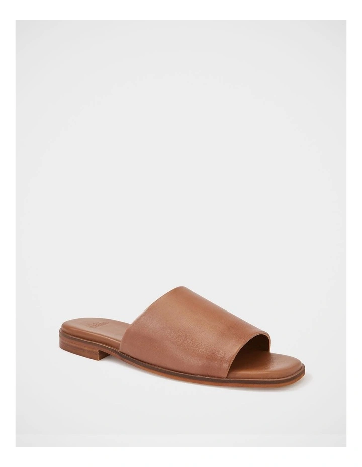 Doro Leather Slide in Dark Cognac image 2