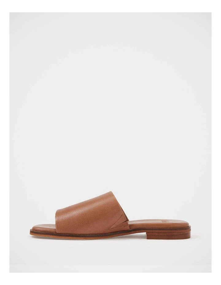 Doro Leather Slide in Dark Cognac image 6