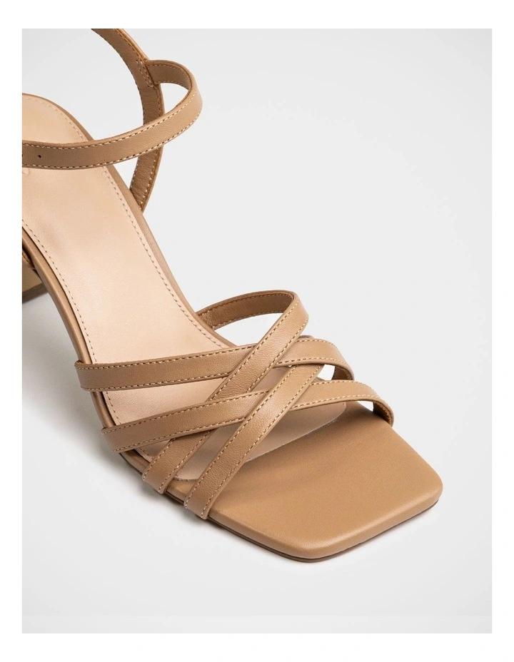 Ponaro Leather Slim Heel In Sand image 3