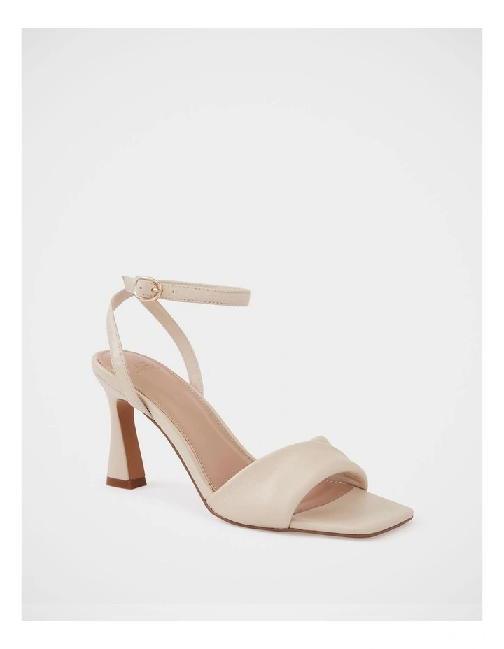 Yolanda Leather Heel in Ivory image 2
