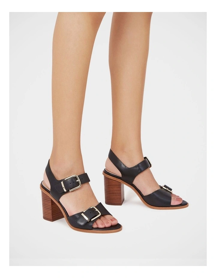 Pipa Leather Block Heel in Black image 7