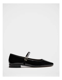 Aria Crinkle Patent Leather Mary Jane in Black