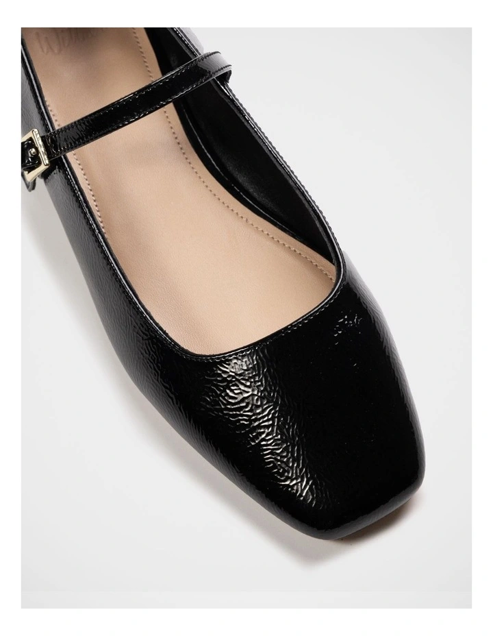 Aria Crinkle Patent Leather Mary Jane in Black image 3