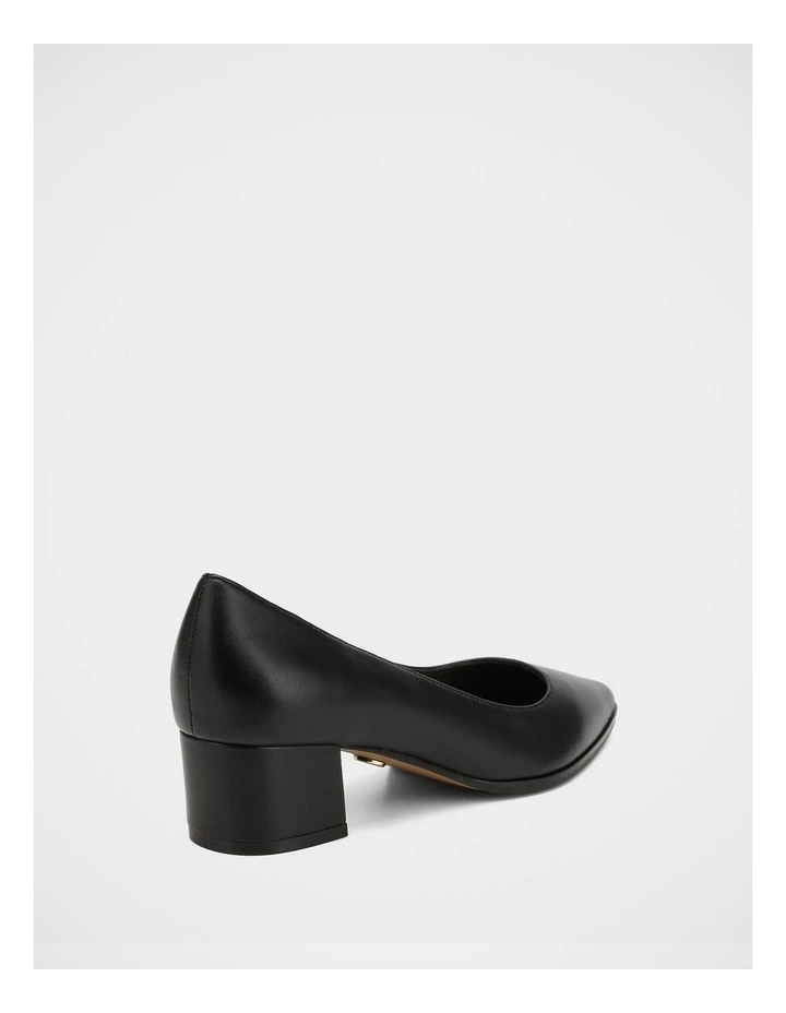 Fae Leather Pump in Black image 4