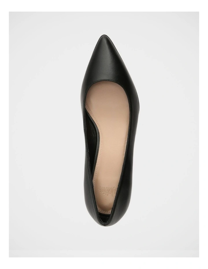 Fae Leather Pump in Black image 5
