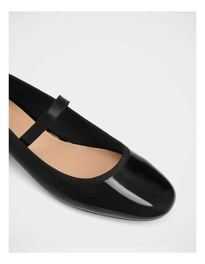 Alannah Crinkle Patent Leather Mary Jane in Black image 3