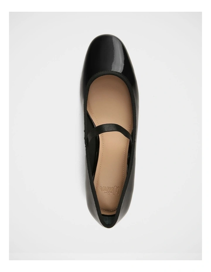 Alannah Crinkle Patent Leather Mary Jane in Black image 5