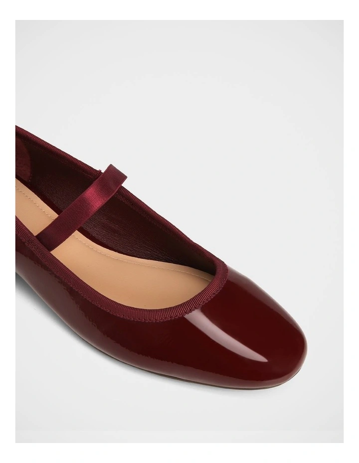 Alannah Crinkle Patent Leather Mary Jane in Berry image 3