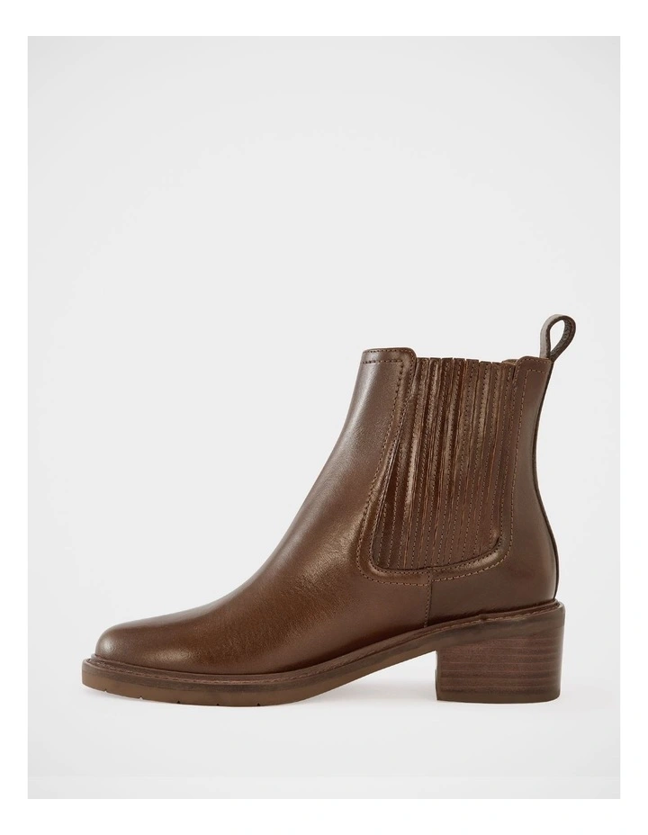 Baylee Leather Ankle Boots in Oak image 6