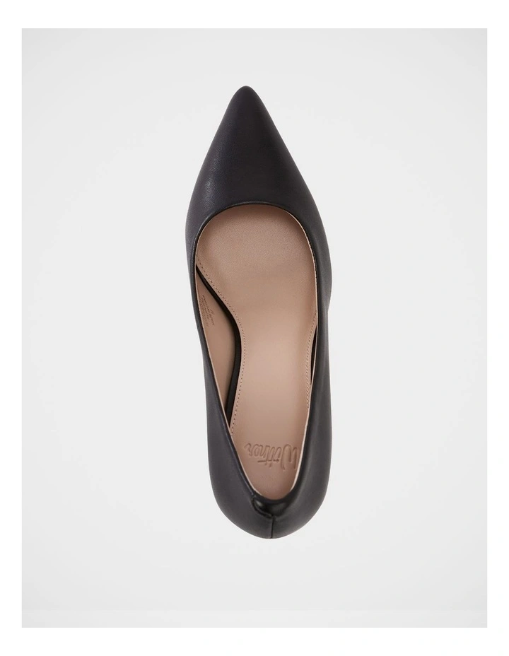 Parisa Leather Pump in Black image 5