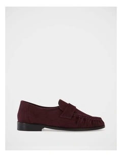 Adriel Suede Leather Loafer in Raisin
