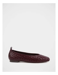 Berty Leather Ballet Flat in Berry