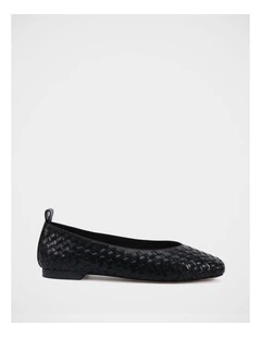 Berty Leather Ballet Flat in Black